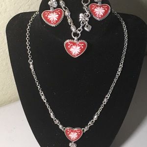 ❌❌SOLD on M ❌❌ Brighton Vintage set.